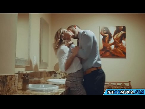 ❤️ 公衆トイレで巨乳金髪美女に誘惑されたら ☑ at us ja.qizpornolar.ru ❌️❤